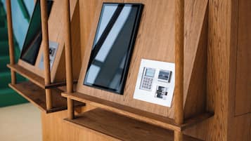 Check-in/check-out kiosk