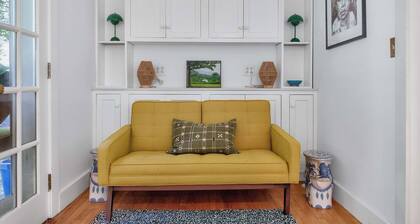 Classic Stockbridge Cottage