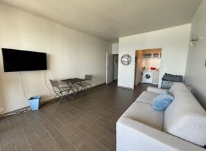 Living area - Studio face à la mer (Propriano)