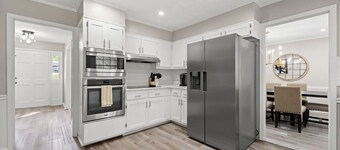 Beautiful Newly-Renovated Home in Indian Hills