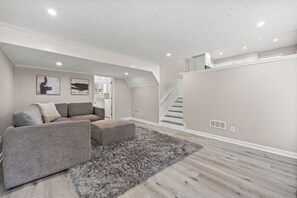 TV, fireplace, offices