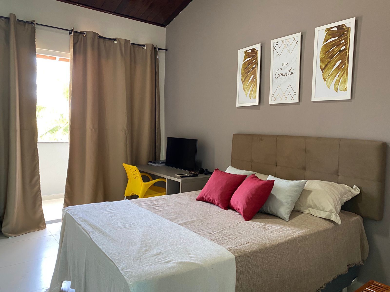 House 150 m from the beach. Listen to the sea from the balcony!