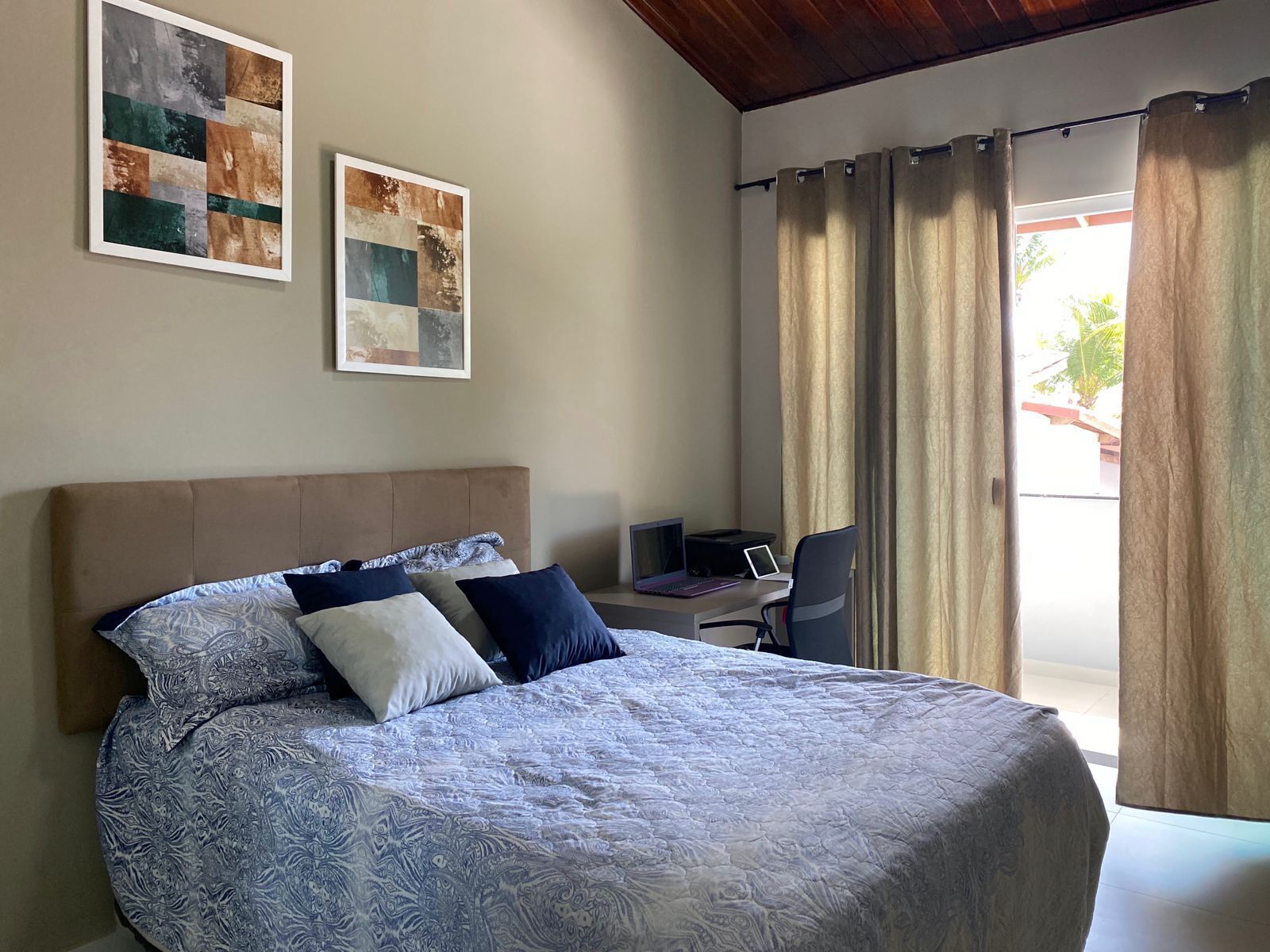 House 150 m from the beach. Listen to the sea from the balcony!