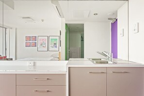 Fridge, microwave, stovetop, toaster