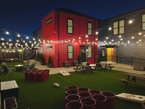 Outdoor dining - Jungalou @ Bungalou + Bourbon Bar + Gameyard (Louisville)