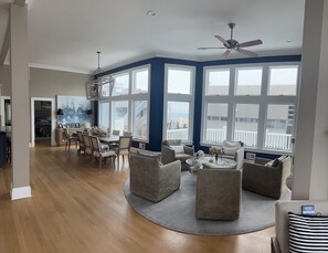 Interior - Breathtaking views steps from the beach (Long Beach Twp)