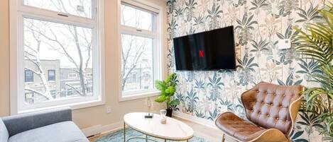 Télévision, espaces bureaux