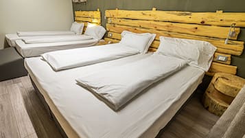 Comfort fyrbäddsrum | Duntäcken, gratis wi-fi, sängkläder och rullstolsanpassning