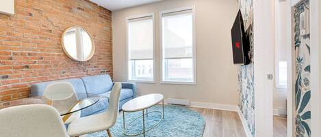 Televisión, oficina