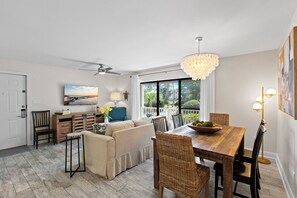 TV - Beachwood Villas 14D - Updated Ground-Floor Condo on 30A w/ Wonderful Amenities! (Seagrove Beach)