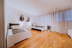 3 chambres, draps fournis