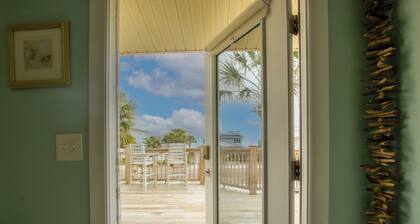 The Boardwalk - Ocean Views - 2 bd /1 bth