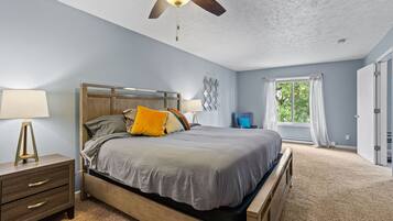 4 bedrooms, memory-foam beds, free WiFi