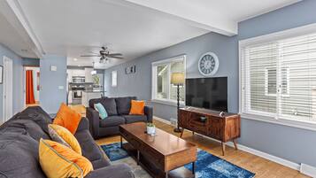 Exclusive House | Living area