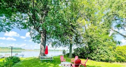 Park Lake Getaway