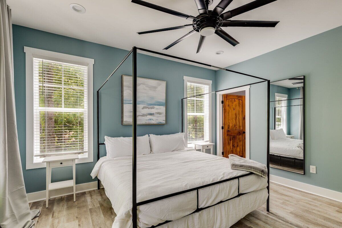 3 bedrooms, iron/ironing board, WiFi