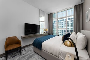 Standard Studio | Blackout drapes, iron/ironing board, free WiFi