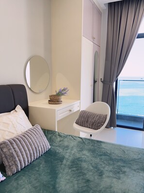Individually decorated, individually furnished, desk, laptop workspace - Homesuite' Home at The Shore KK (Kota Kinabalu)