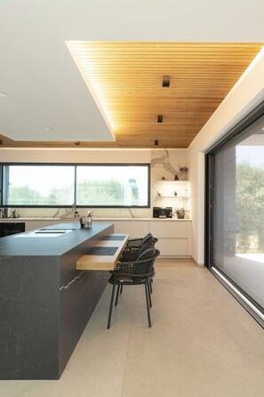 Interior - Medusa's House: French Riviera (Opio)