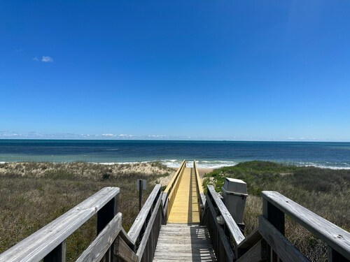 Outer Banks Beach Club