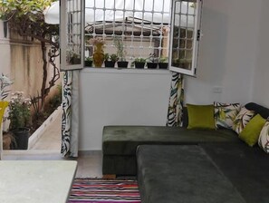 Televisión de pantalla plana