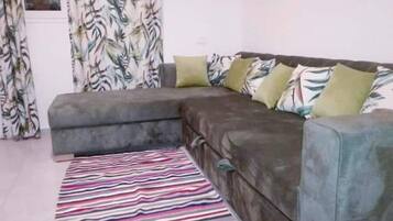 Een flatscreentelevisie