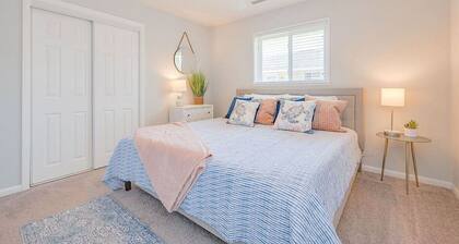 #Buckroe Bungalow ~Escape to the Beach 2mins Away!