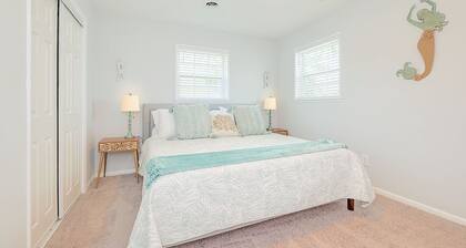 #Buckroe Bungalow ~Escape to the Beach 2mins Away!