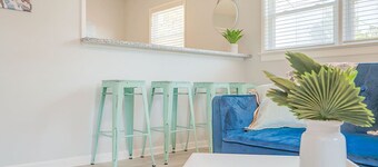 #Buckroe Bungalow ~Escape to the Beach 2mins Away!