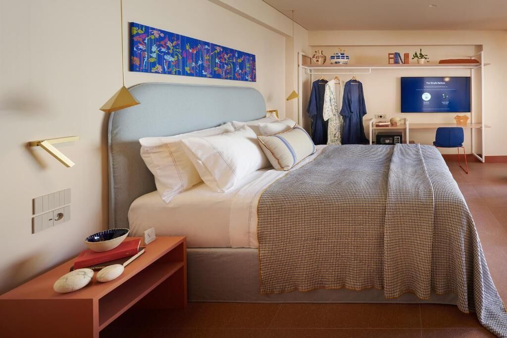 In-room safe, desk, laptop workspace, blackout curtains