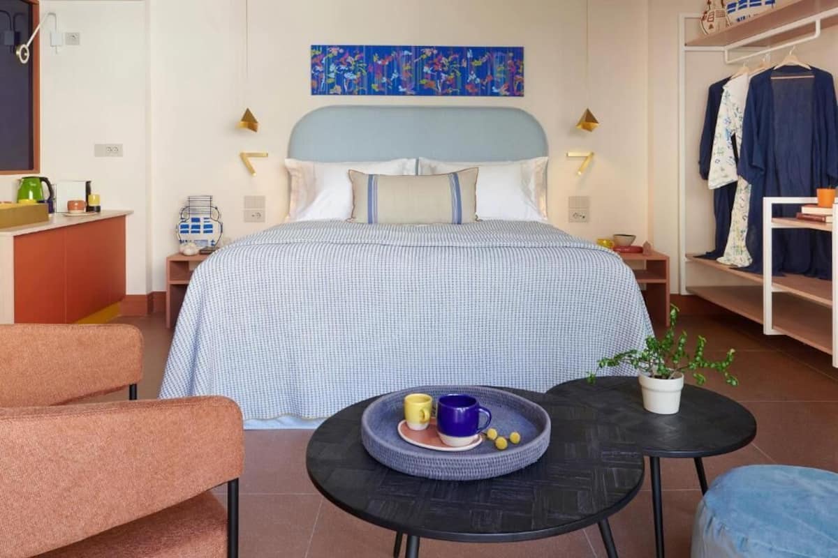 In-room safe, desk, laptop workspace, blackout curtains