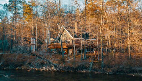 Gooseneck Lodge - Family Chalet on the Saco River!