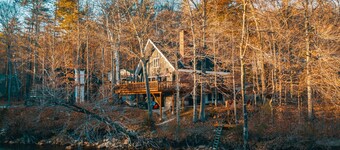 Gooseneck Lodge - Family Chalet on the Saco River!