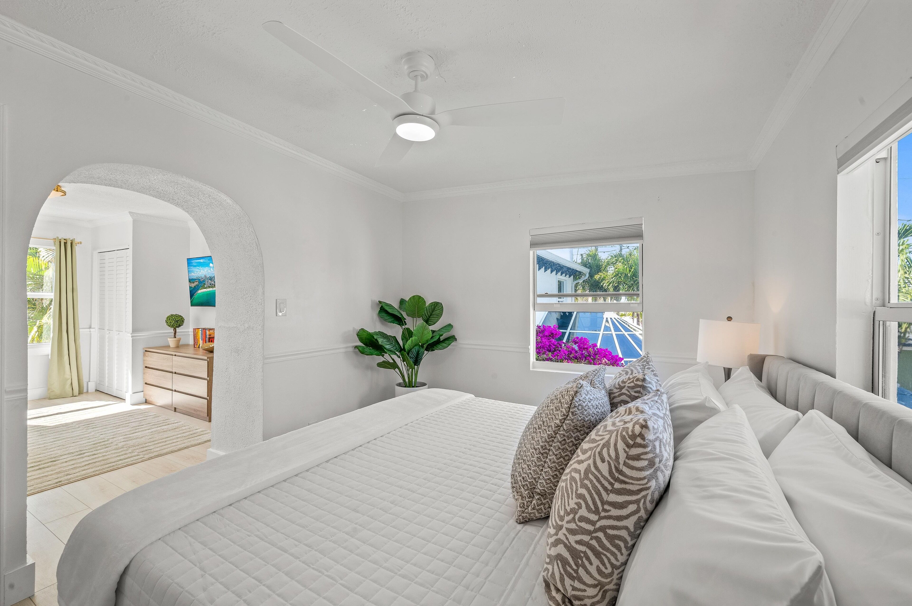 4 habitaciones, tabla de planchar con plancha y wifi gratis 