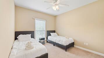 5 chambres, bureau, Wi-Fi gratuit