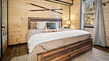 2 camere, una scrivania, ferro/asse da stiro, Wi-Fi gratuito