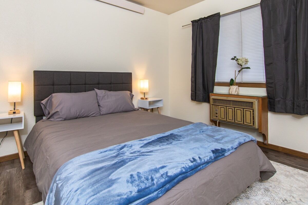 *Scenic Rimrock Escape*Great Views*Lakes Nearby*