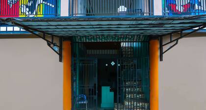 OYO 92377 Wisma Melyro Syariah Near Yamaha - Thamrin Brothers Cabang Muara Dua