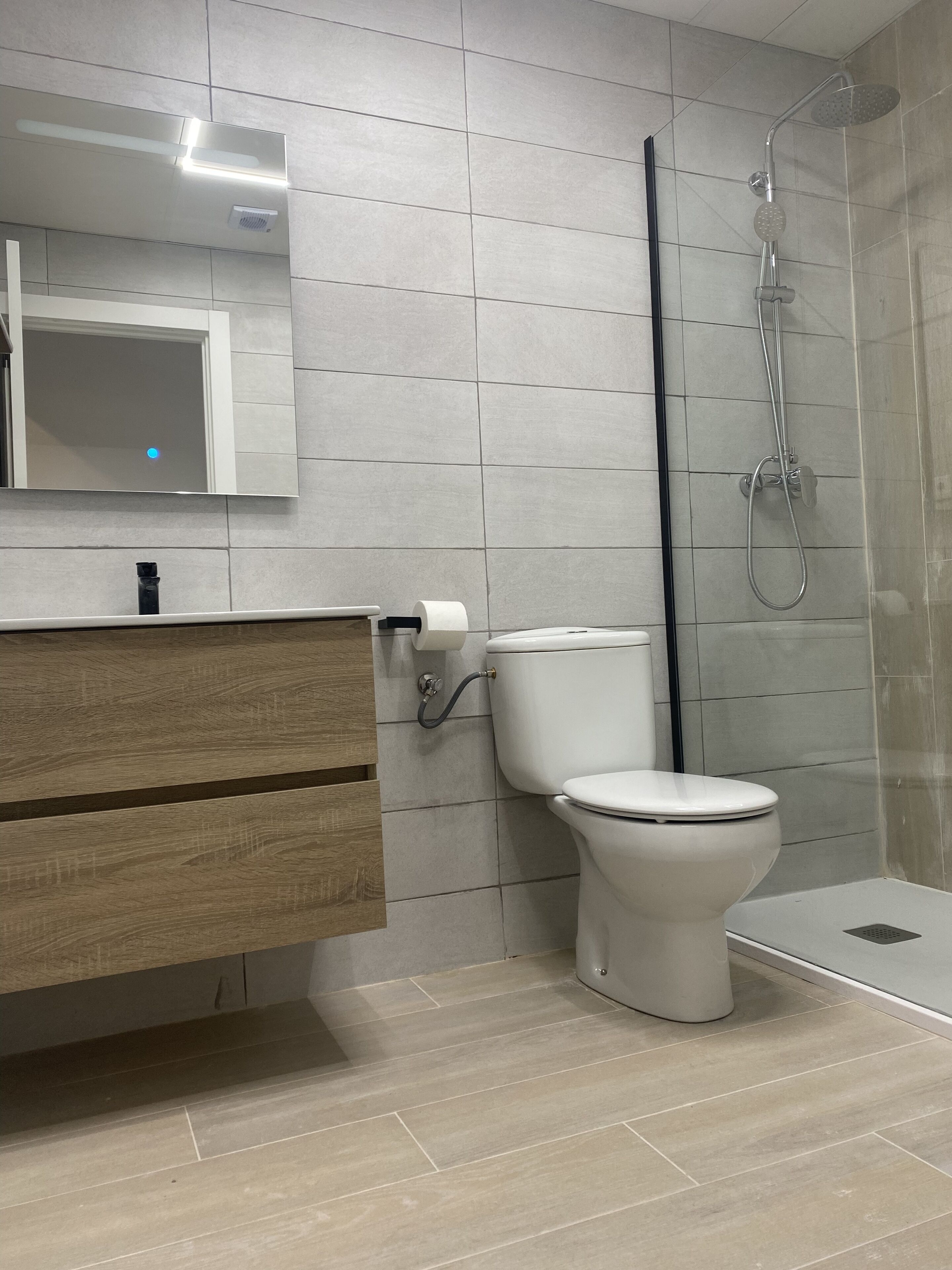 New apartment in the center silver ground floor 2 rooms