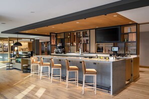 Bar (on property) - Hyatt Place Albany/Downtown (Albany)