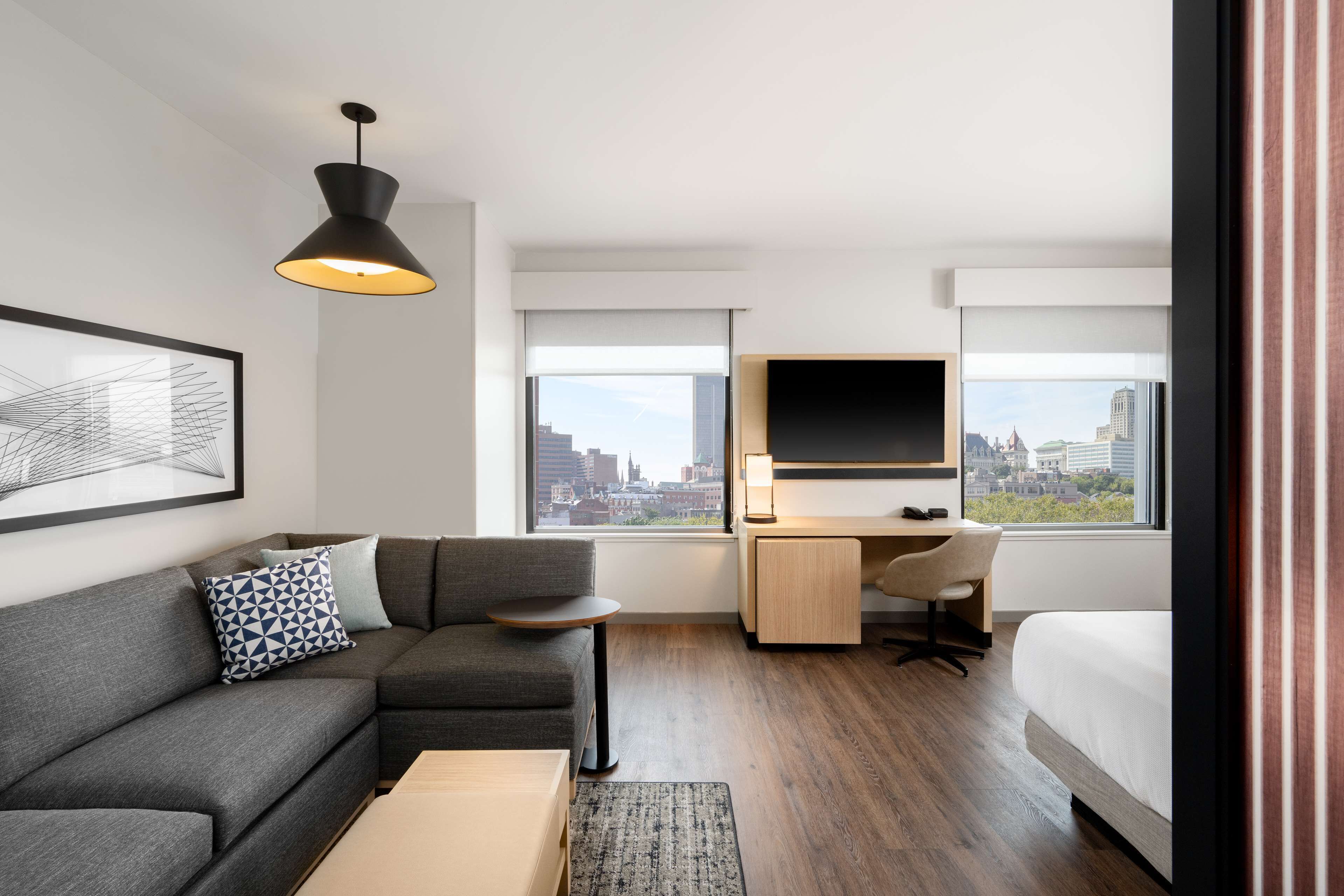 Desk, laptop workspace, iron/ironing board, free WiFi