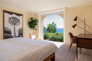 9 habitaciones, tabla de planchar con plancha, wifi y ropa de cama 