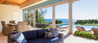 Le Belvedere - Nine Bedroom Villa, Sleeps 22