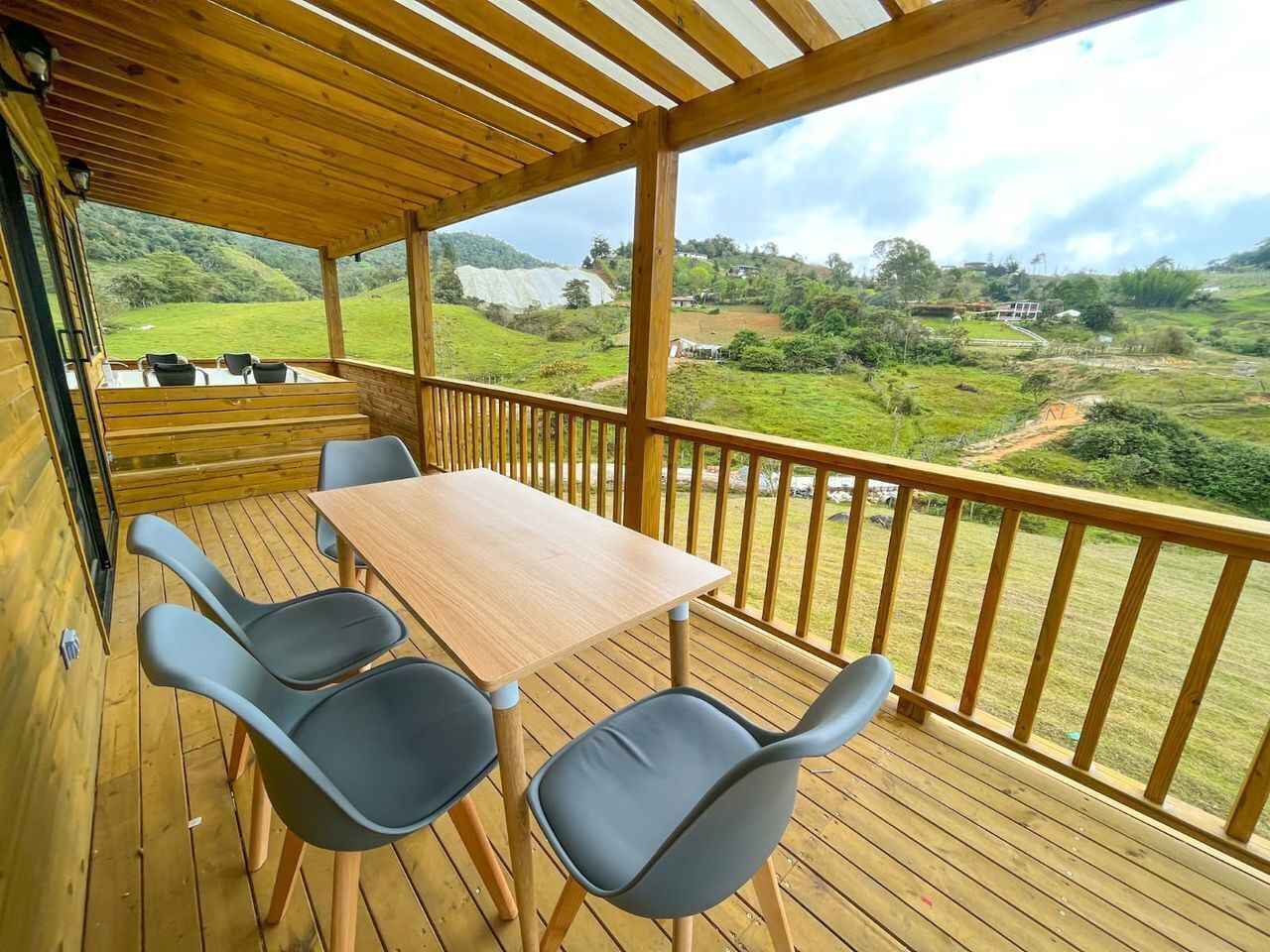Cabaña Gaia de Madera Con Jacuzzi