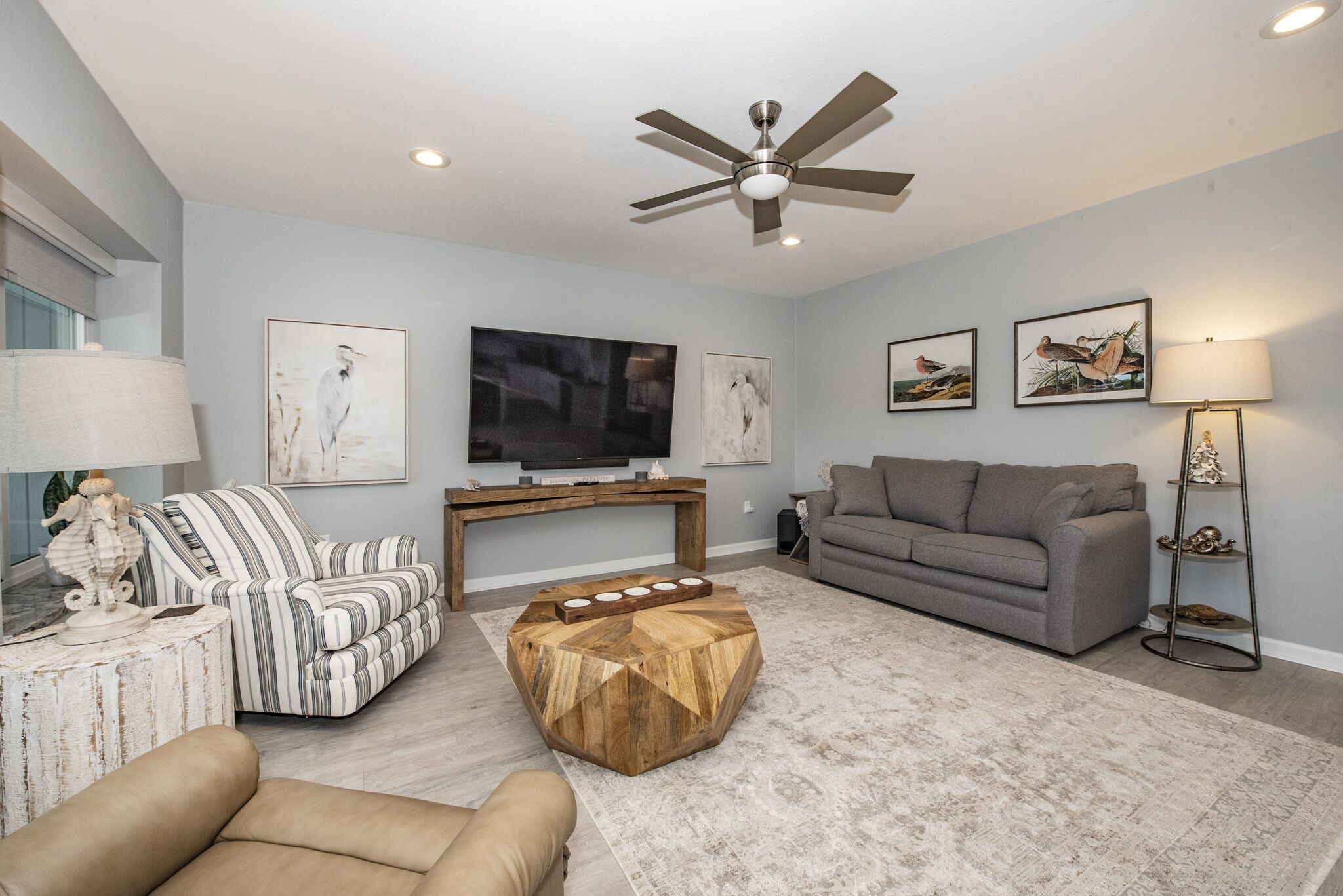 Tide Creek Bungalow, Panacea...Marina/Bay Views, 2 Balconies, Pool, No Boats