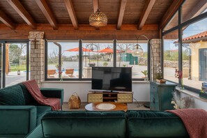 TV - Vacation home/HolidayHouse "Smokvica" **** in Rakalj - NEW from summer 2023 -  (Rakalj)