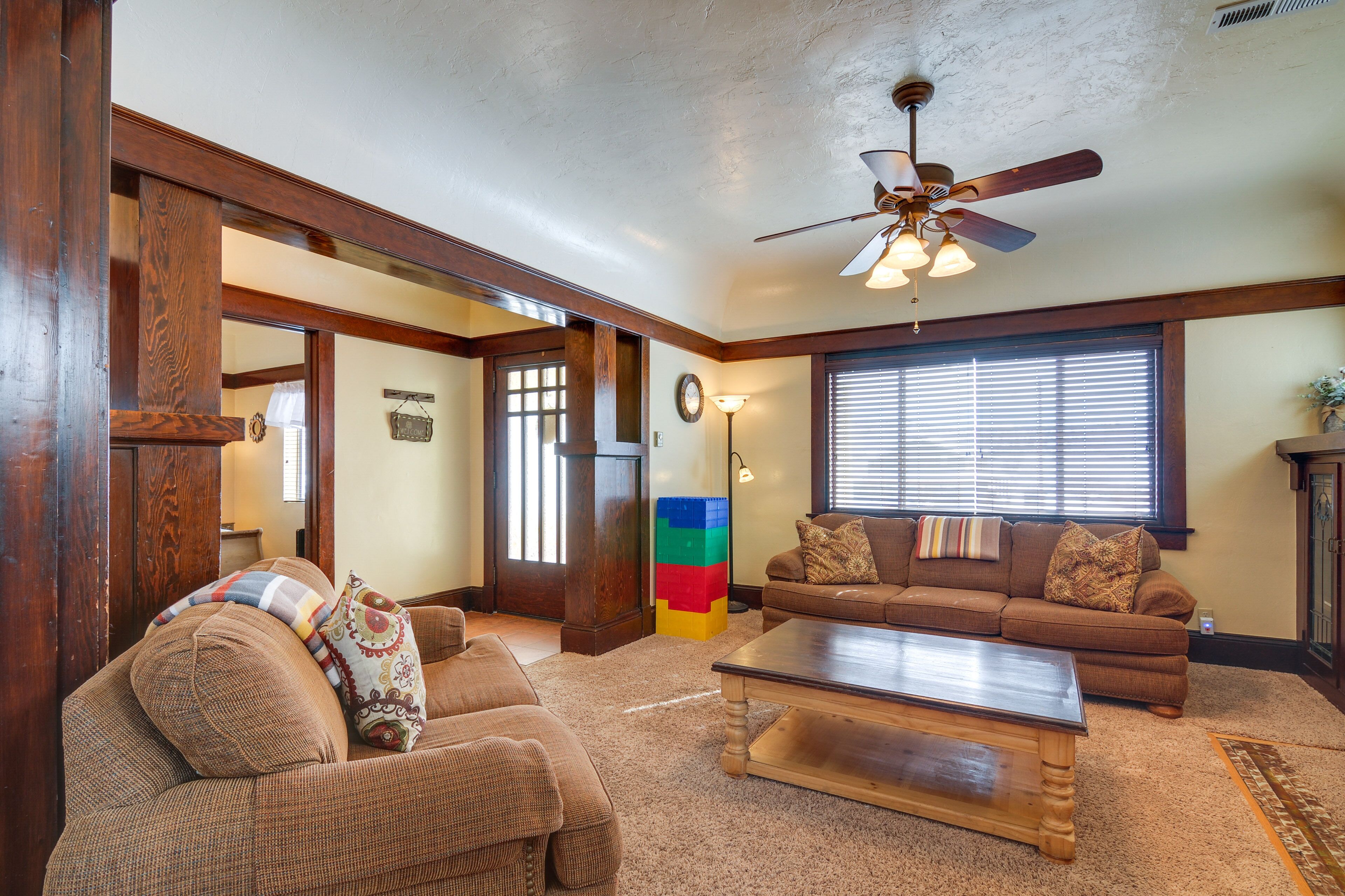 Beautiful Historic Home Near Bryce Canyon!