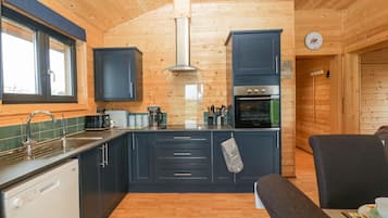 Fridge, dishwasher, electric kettle, toaster