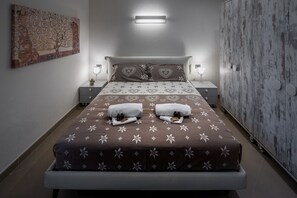 2 Schlafzimmer, Reisekinderbett, WLAN, Bettwäsche