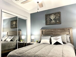 3 chambres, fer et planche à repasser, Wi-Fi gratuit, draps fournis